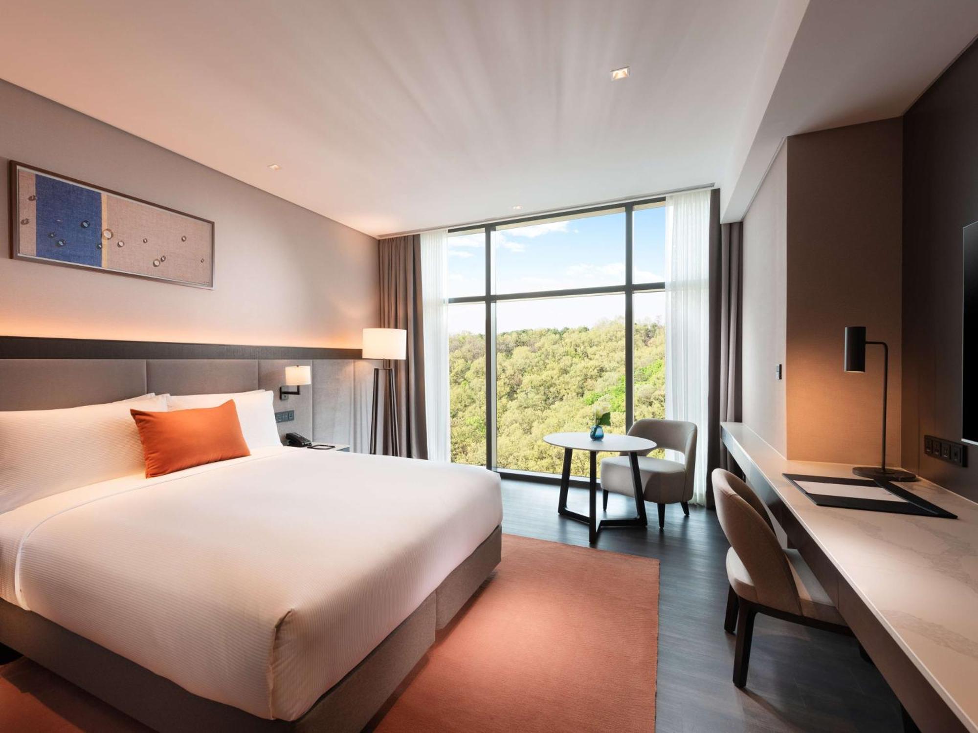 Doubletree By Hilton Seoul Pangyo Hotel Seongnam Bagian luar foto