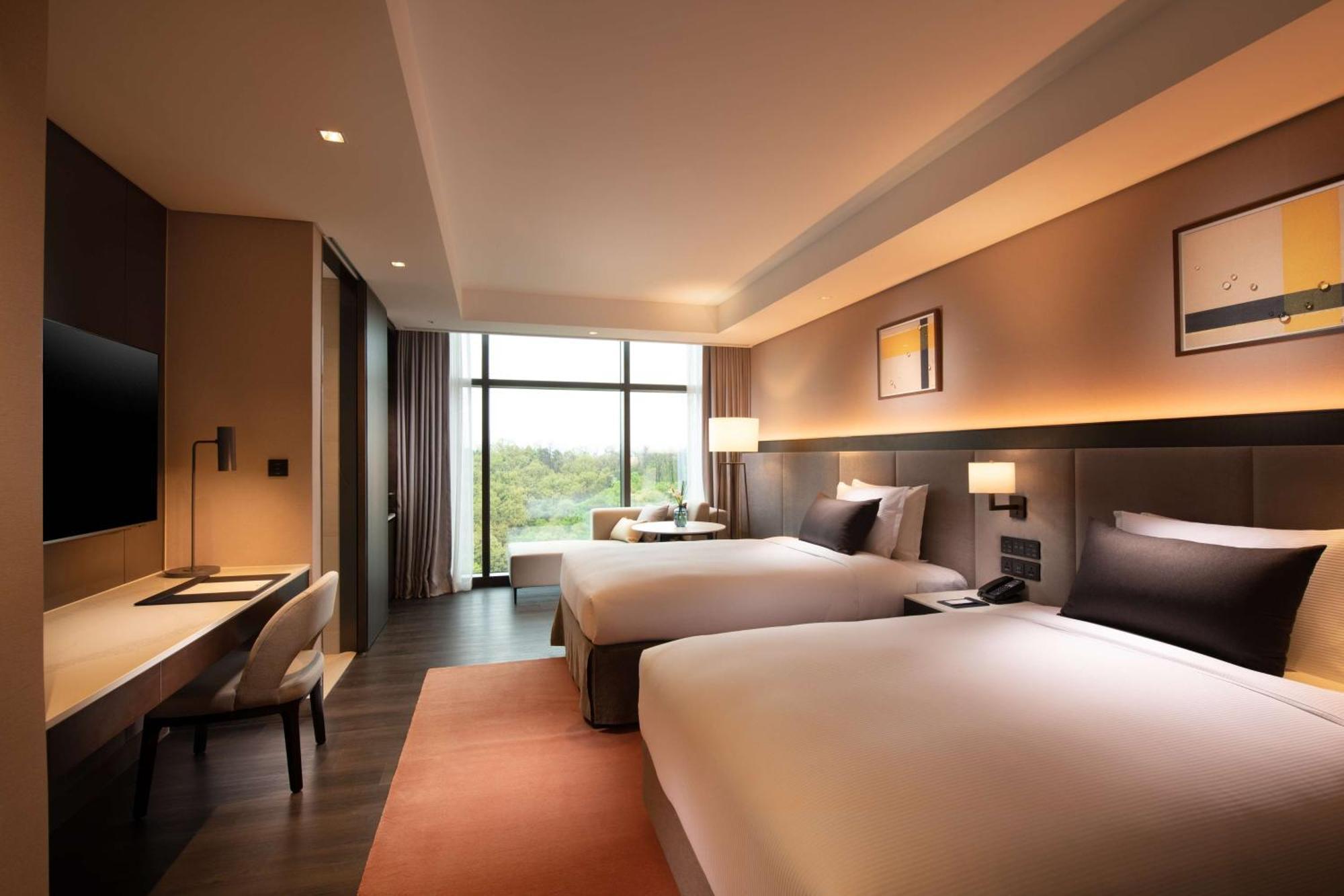 Doubletree By Hilton Seoul Pangyo Hotel Seongnam Bagian luar foto