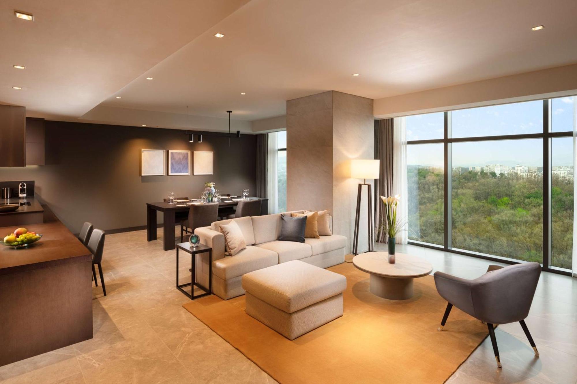 Doubletree By Hilton Seoul Pangyo Hotel Seongnam Bagian luar foto
