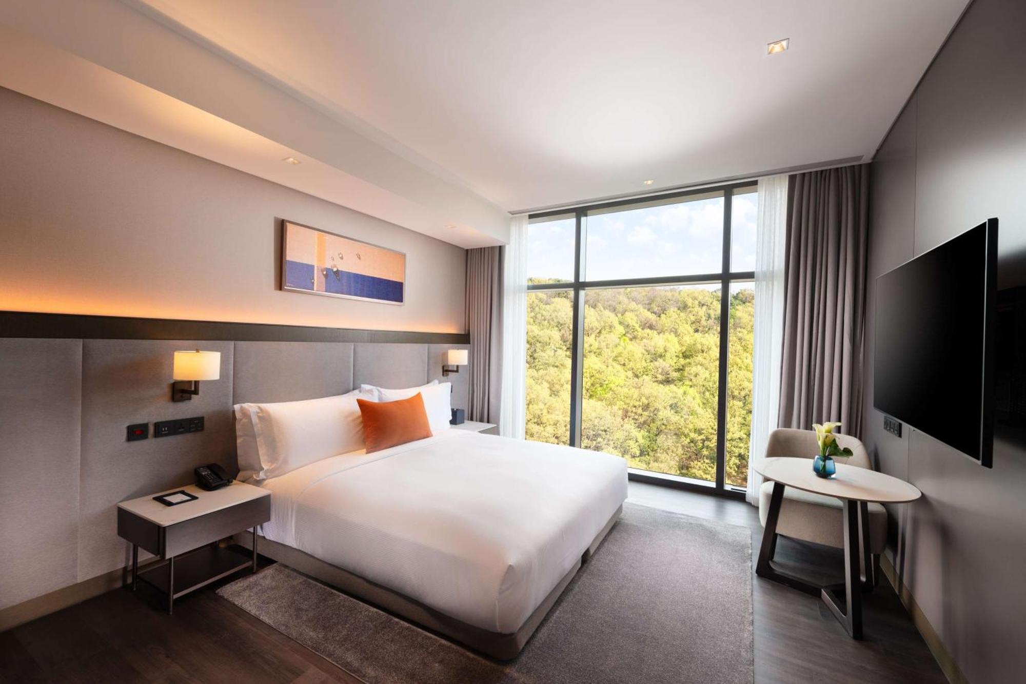 Doubletree By Hilton Seoul Pangyo Hotel Seongnam Bagian luar foto
